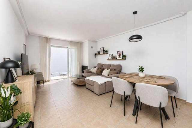 Casa de 2 habitaciones en Las Lagunas de Mijas, Mijas en venta con piscina - 415.000 € (Ref: 9914840)