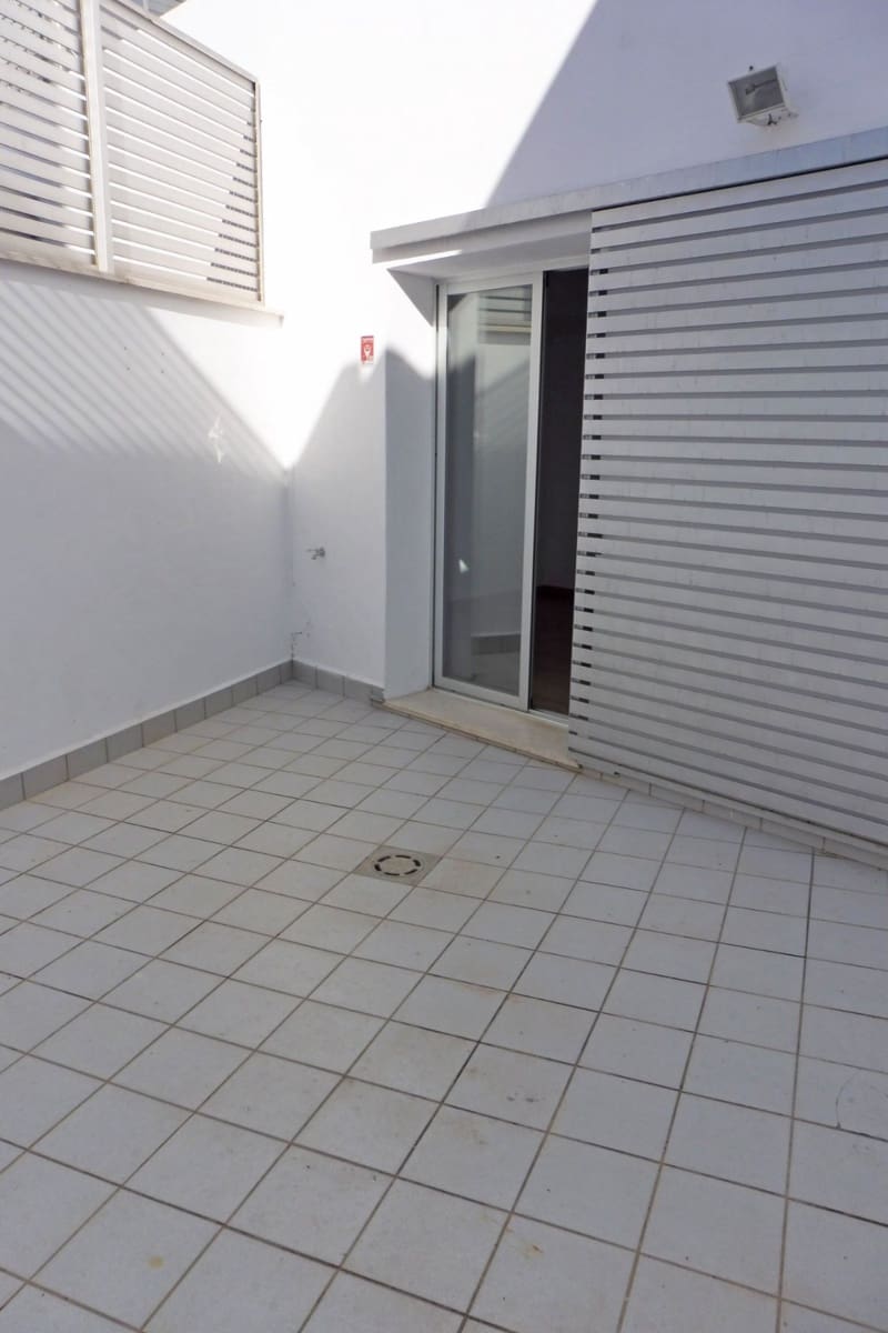 3 soverom Hus til leie i Aznalcazar med garasje - € 650 (Ref: 10041155)