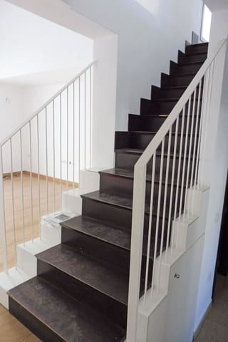 3 Zimmer Haus zu vermieten in Aznalcázar - 650 € (Ref: 10041155)
