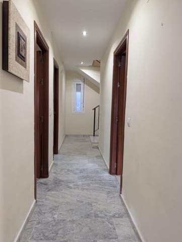 3 bedroom Townhouse for sale in Sanlúcar la Mayor with garage - € 185,000 (Ref: 10043046)