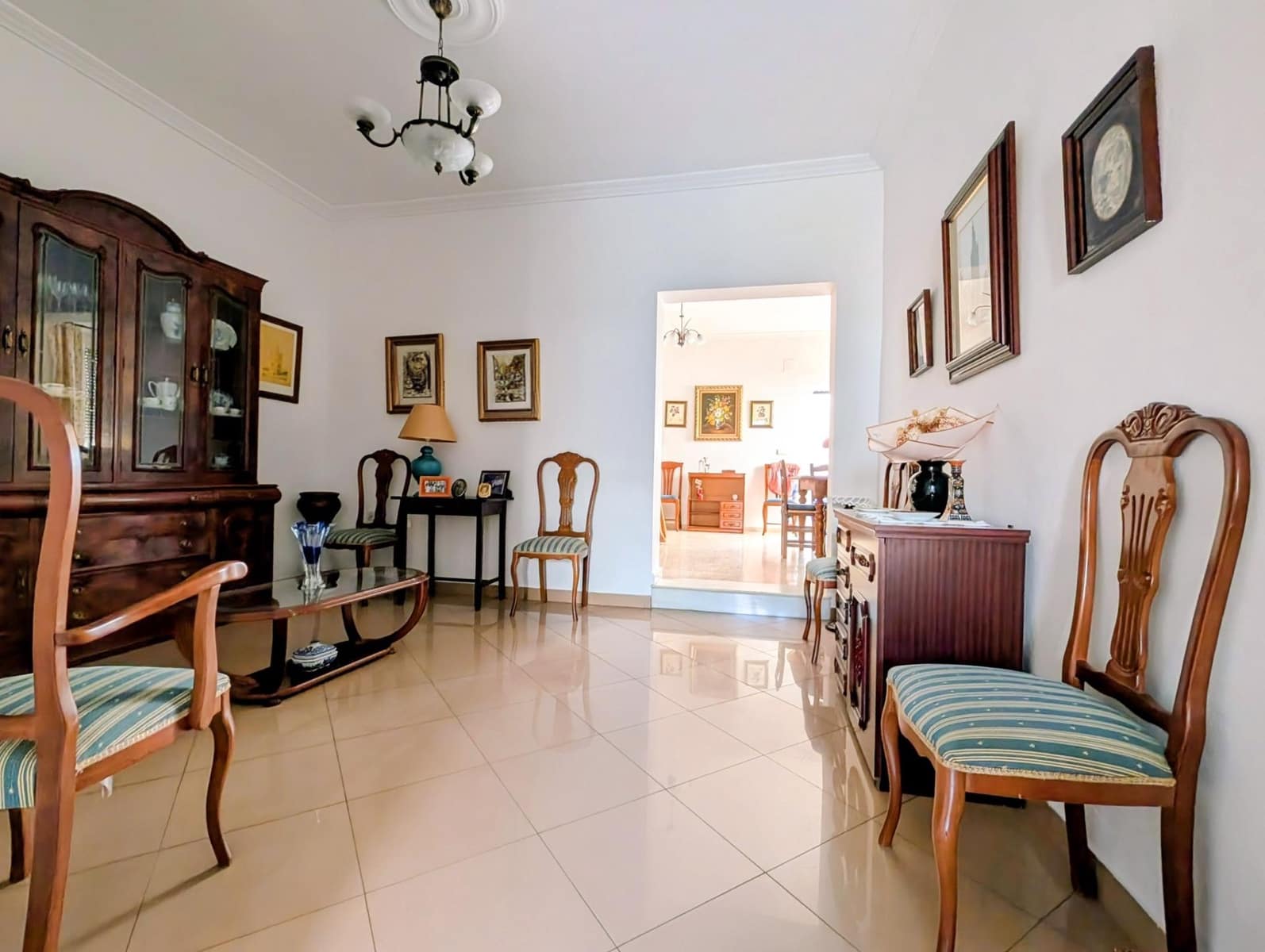 3 bedroom Townhouse for sale in Sanlucar la Mayor - € 160,000 (Ref: 9897342)