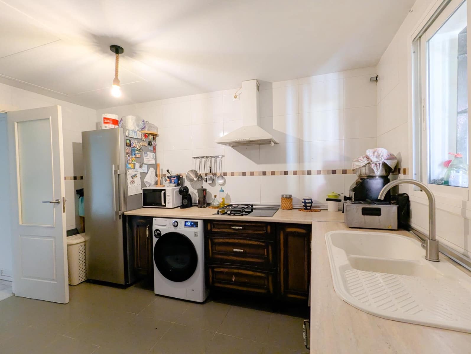4 bedroom Semi-detached Villa for sale in Sanlucar la Mayor with pool garage - € 245,000 (Ref: 9897343)