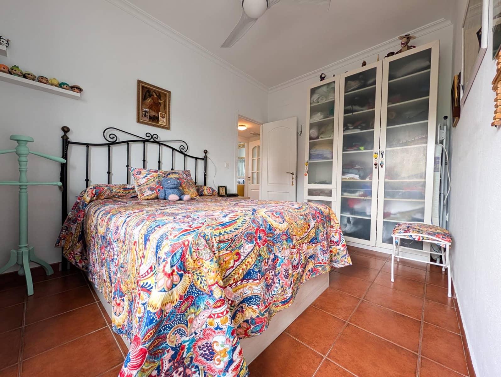 6 bedroom Villa for sale in Sanlucar la Mayor with pool - € 434,900 (Ref: 9897347)