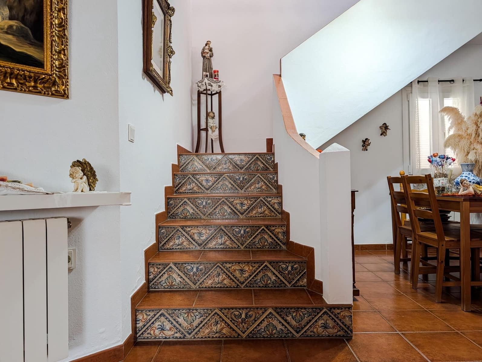 6 bedroom Villa for sale in Sanlucar la Mayor with pool - € 434,900 (Ref: 9897347)