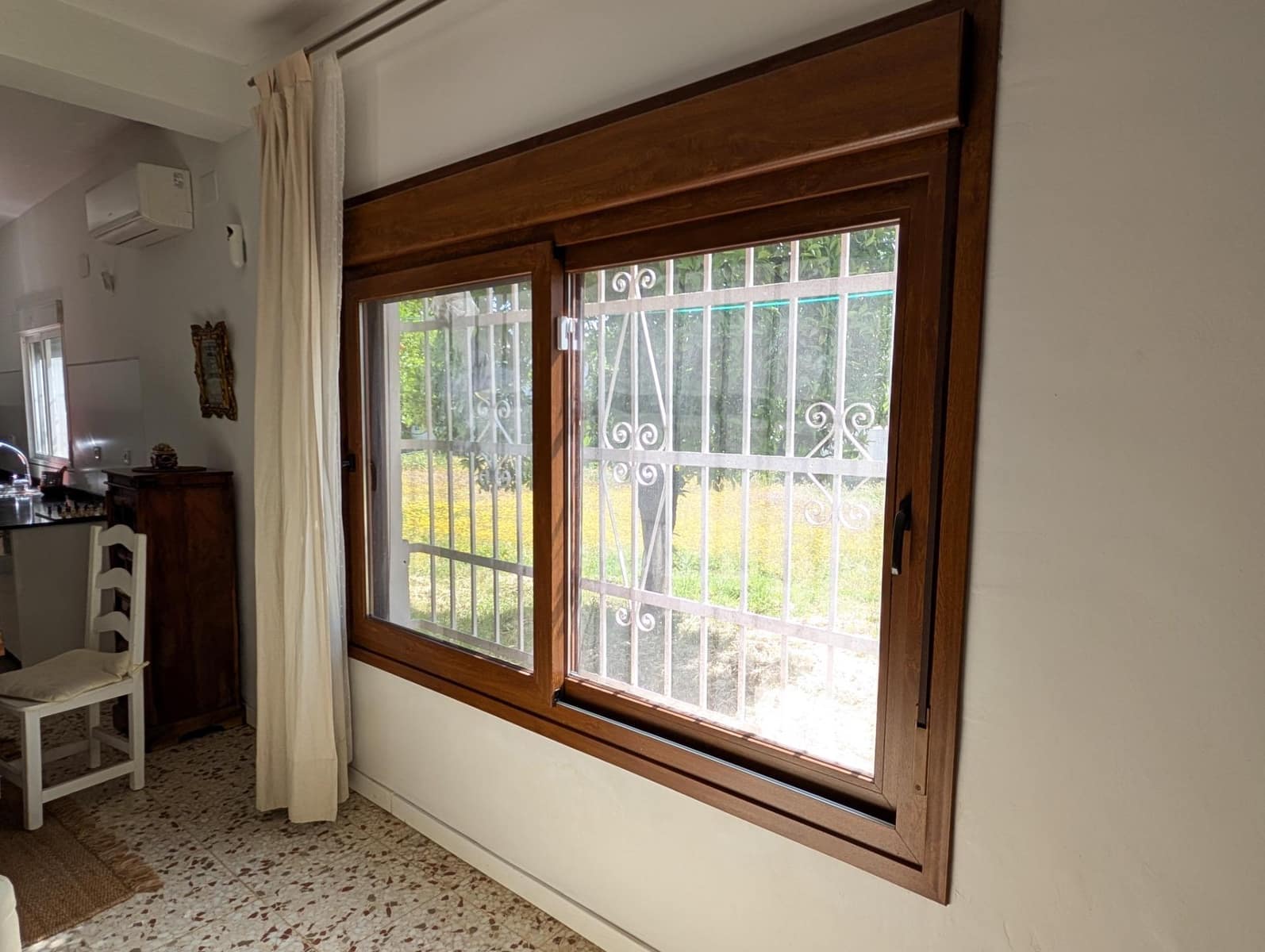 3 bedroom Villa for sale in Sanlucar la Mayor - € 280,000 (Ref: 9897349)