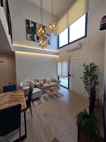 2 bedroom Apartment for rent in Sanlúcar la Mayor - € 900 (Ref: 9897353)