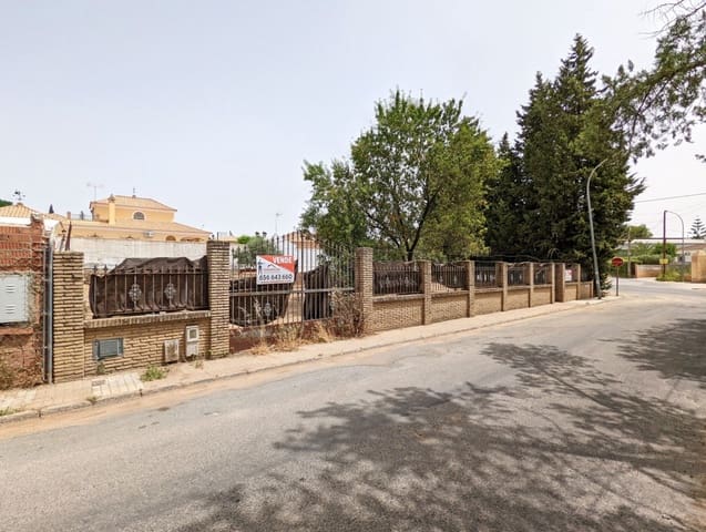 Building Plot for sale in Sanlúcar la Mayor - € 149,900 (Ref: 9897354)