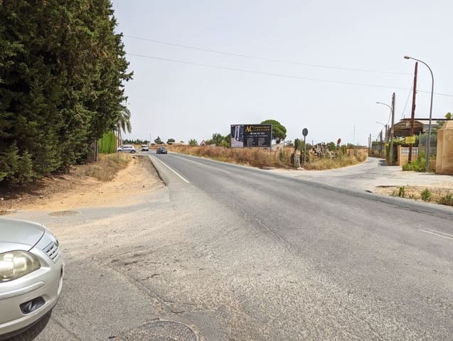Building Plot for sale in Sanlúcar la Mayor - € 149,900 (Ref: 9897354)