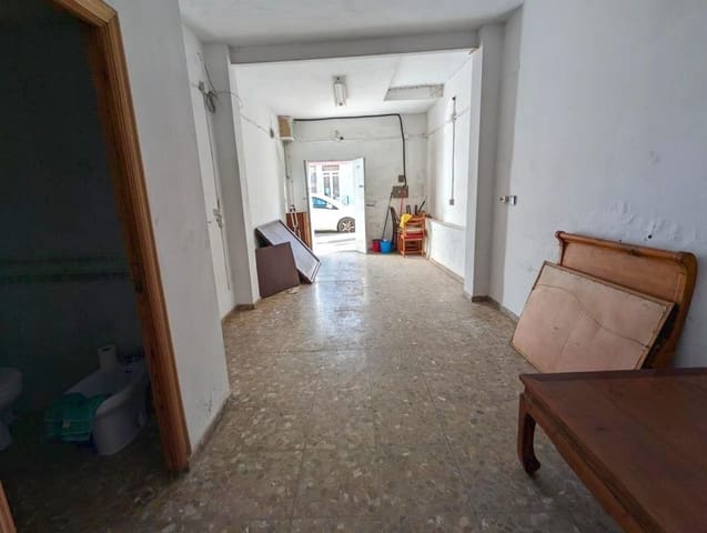 Commercial for rent in Sanlúcar la Mayor - € 450 (Ref: 9897355)