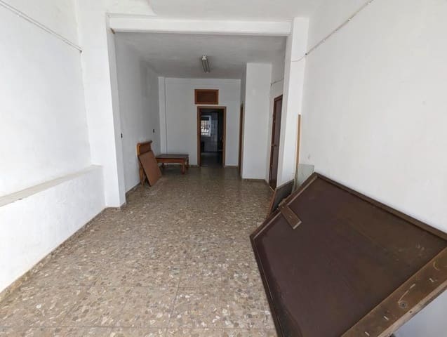 Commercial for rent in Sanlúcar la Mayor - € 450 (Ref: 9897355)