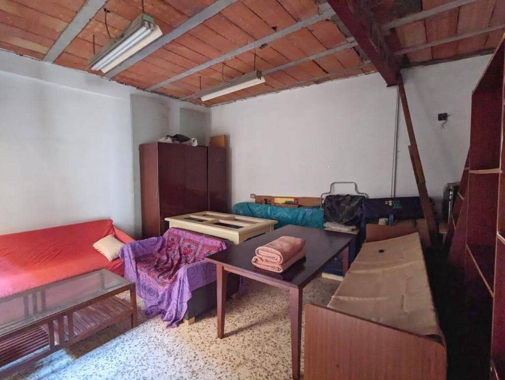 Commercial for rent in Sanlucar la Mayor - € 450 (Ref: 9897355)