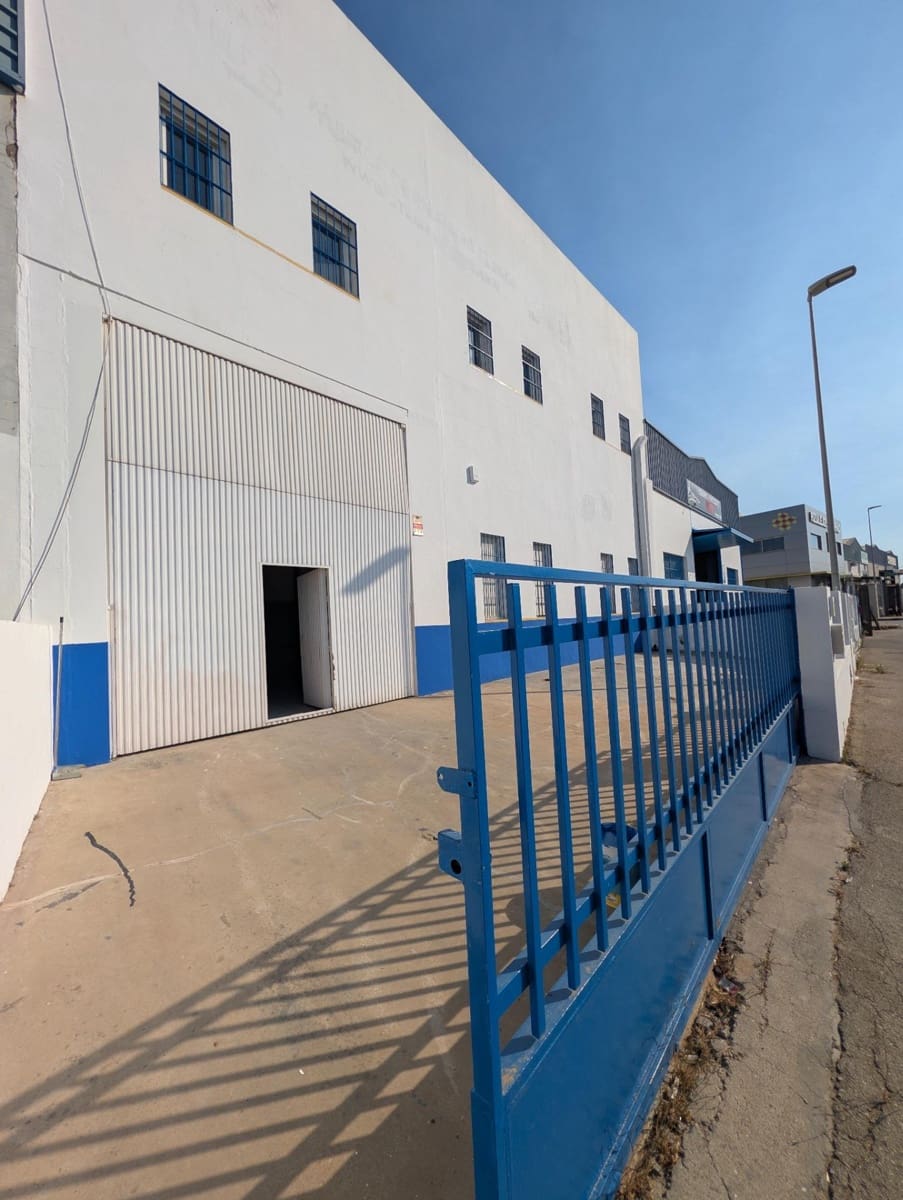 Business for rent in Benacazon - € 1,200 (Ref: 9899178)