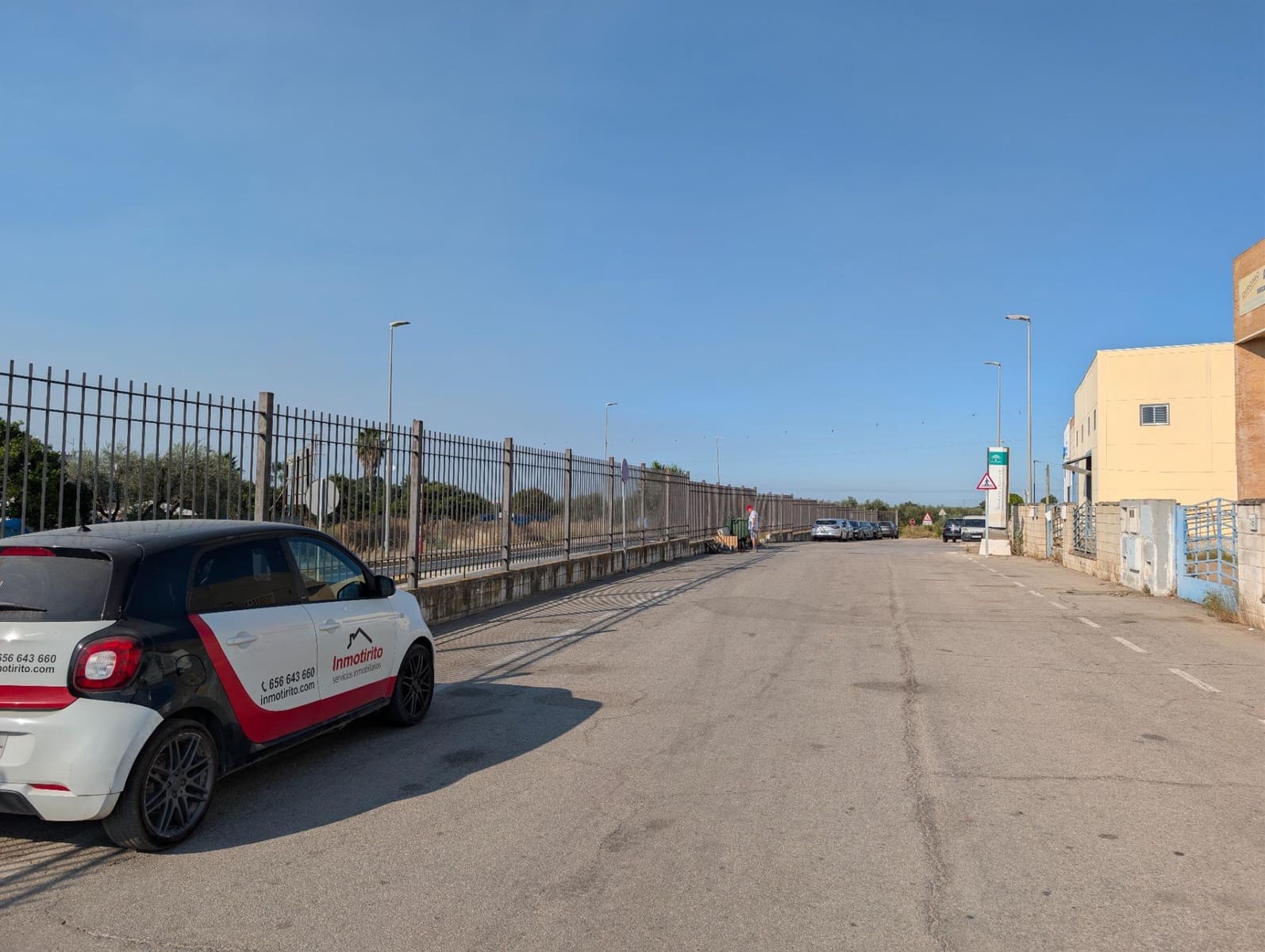 Business for rent in Benacazon - € 1,200 (Ref: 9899178)