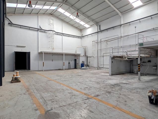Business for rent in Benacazón - € 1,200 (Ref: 9899178)