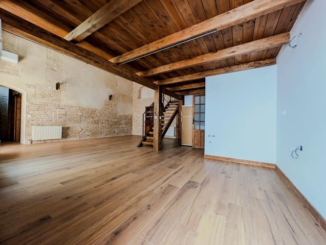3 soveværelse Rækkehus til salg i Sanlúcar la Mayor med garage - € 260.000 (Ref: 9922298)