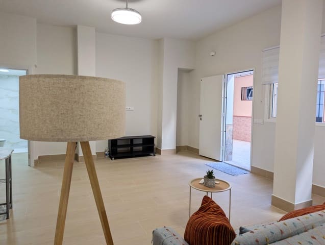 Appartement à vendre à Sanlúcar la Mayor - 65 000 € (Ref: 9929367)