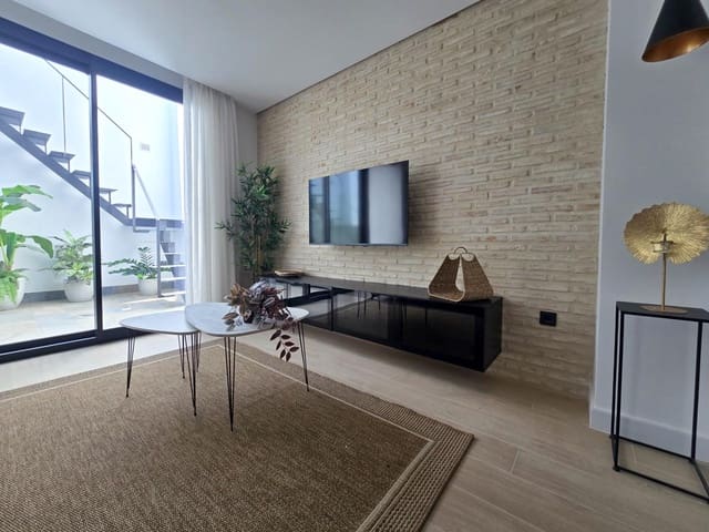 Piso de 2 habitaciones en Sanlúcar la Mayor en alquiler - 850 € (Ref: 9959778)