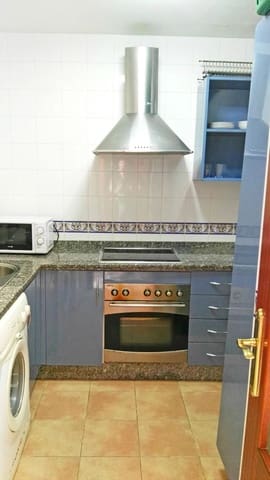 Appartement de 1 chambre à louer à Sanlúcar la Mayor - 580 € (Ref: 9970590)