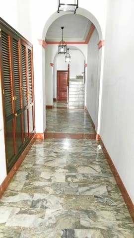 Appartement de 1 chambre à louer à Sanlúcar la Mayor - 580 € (Ref: 9970590)