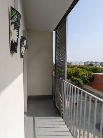 2 sypialnia Mieszkanie do wynajęcia w Miasto Sewilla z garażem - 850 € (Ref: 9975408)