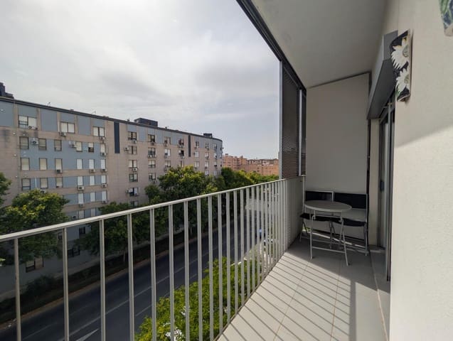 2 sypialnia Mieszkanie do wynajęcia w Miasto Sewilla z garażem - 850 € (Ref: 9975408)