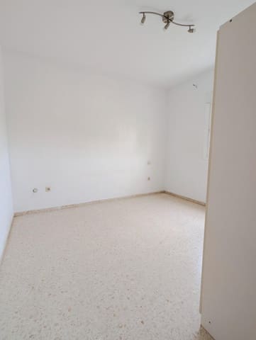 3 soverom Kjedet enebolig til salgs i Sanlúcar la Mayor - € 199 900 (Ref: 9977311)