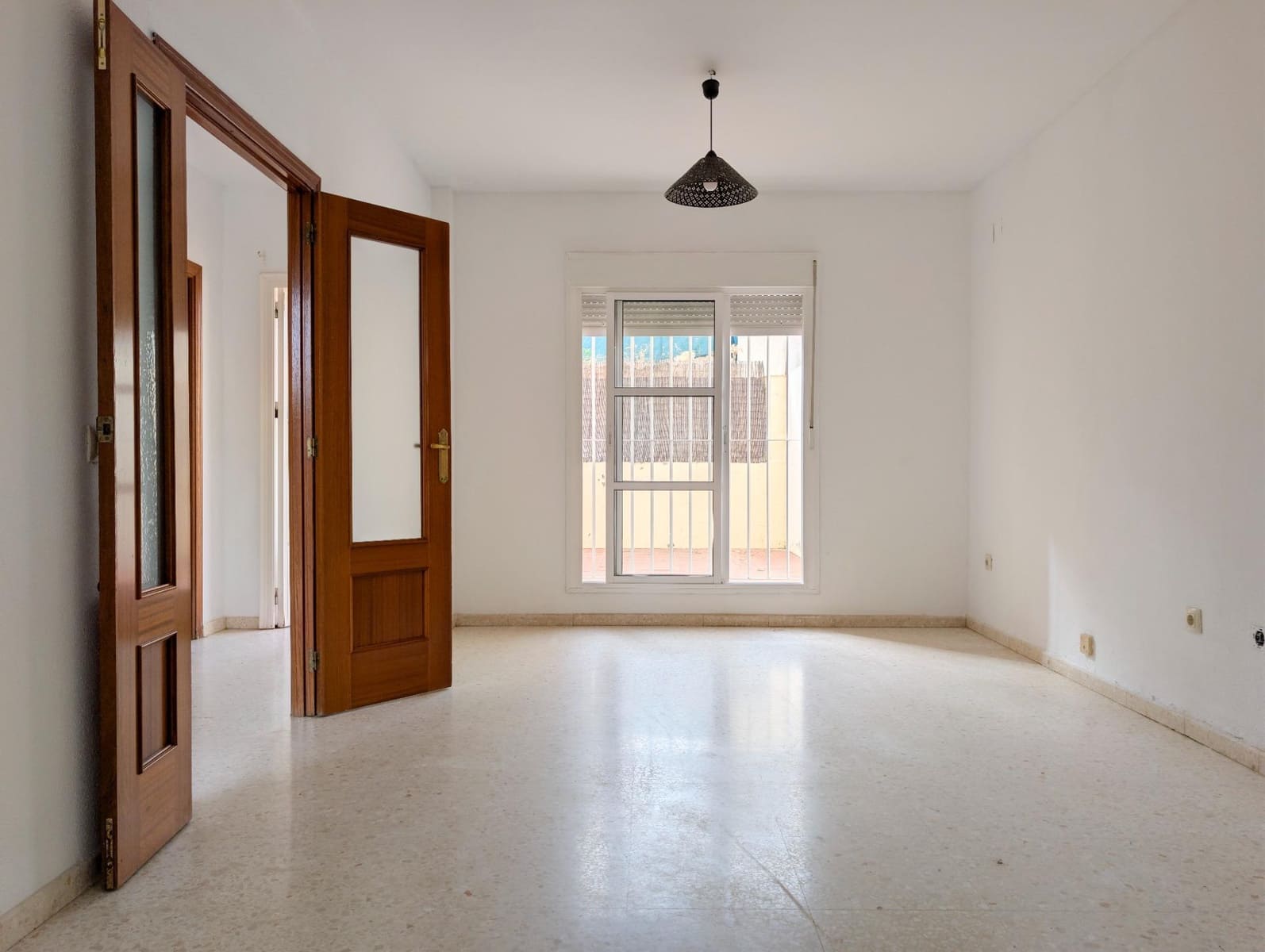 3 soveværelse Semi-Rækkehus til salg i Sanlucar la Mayor - € 199.900 (Ref: 9977311)