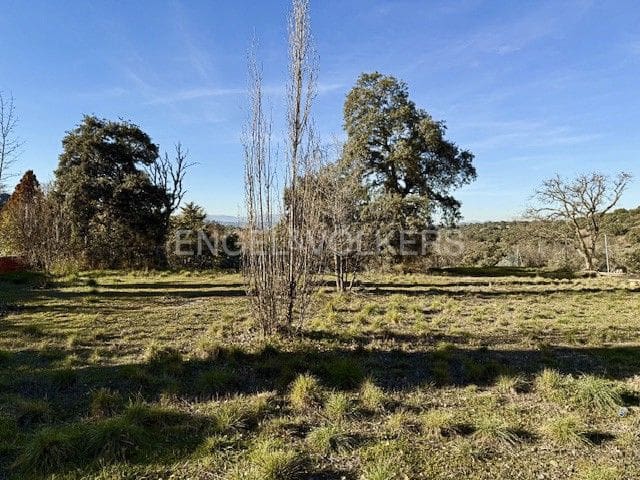 Byggetomt til salgs i Villanueva de la Cañada - € 870 000 (Ref: 9093394)