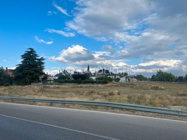 Building Plot for sale in Pozuelo de Alarcón - € 750,000 (Ref: 9093404)