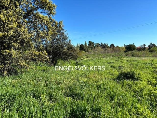 Building Plot for sale in Valdemarín, Madrid city - € 1,200,000 (Ref: 9093415)
