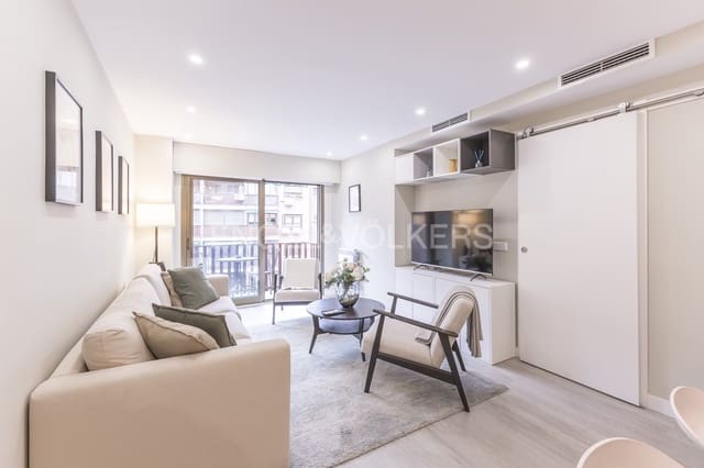 2 soveværelse Lejlighed til salg i Pacífico, Madrid by med garage - € 650.000 (Ref: 9093470)