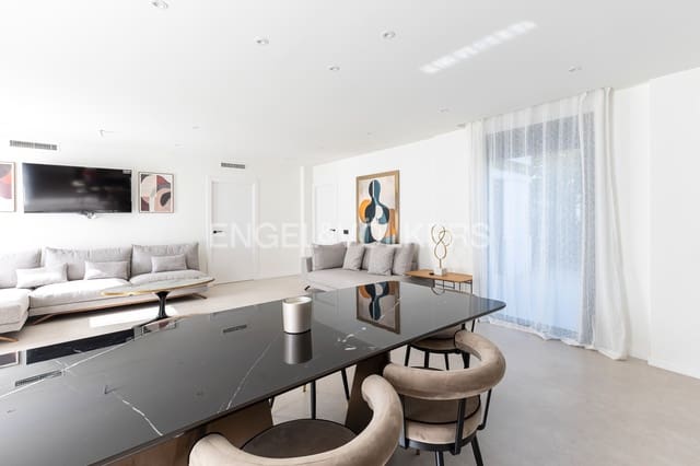 2 soveværelse Lejlighed til leje i Pozuelo de Alarcón med garage - € 5.000 (Ref: 9093482)