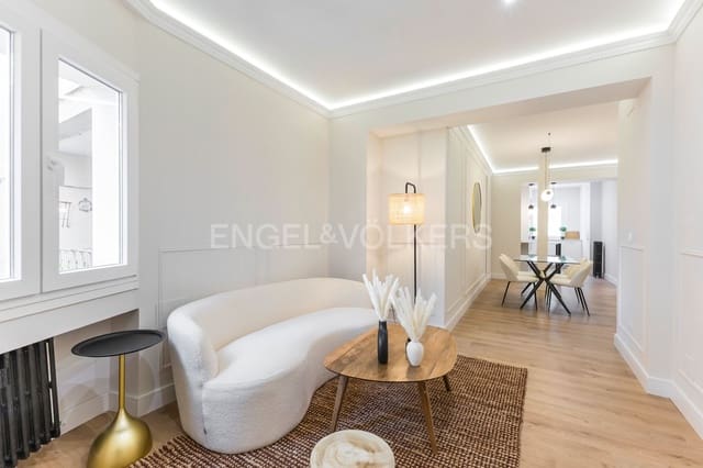 3 soveværelse Lejlighed til salg i Fuente del Berro, Madrid by - € 945.000 (Ref: 9093527)