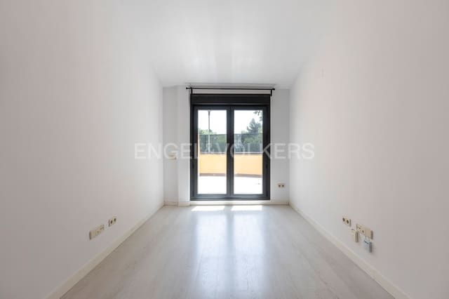 Apartamento de 1 habitación en Rejas, Madrid ciudad en alquiler con garaje - 1.100 € (Ref: 9093558)