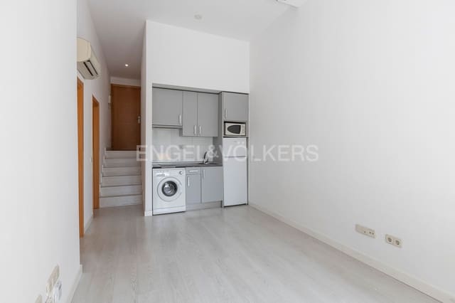 Apartamento de 1 habitación en Rejas, Madrid ciudad en alquiler con garaje - 1.100 € (Ref: 9093558)