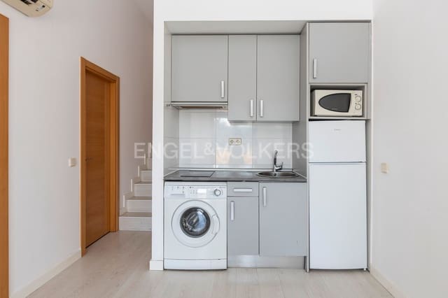 Apartamento de 1 habitación en Rejas, Madrid ciudad en alquiler con garaje - 1.100 € (Ref: 9093558)