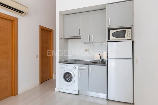 Apartamento de 1 habitación en Rejas, Madrid ciudad en alquiler con garaje - 1.100 € (Ref: 9093558)
