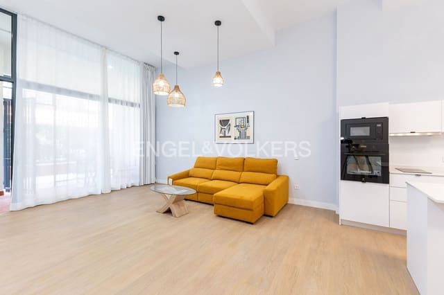 Apartamento de 1 habitación en Fuente del Berro, Madrid ciudad en alquiler con piscina - 1.890 € (Ref: 9093661)