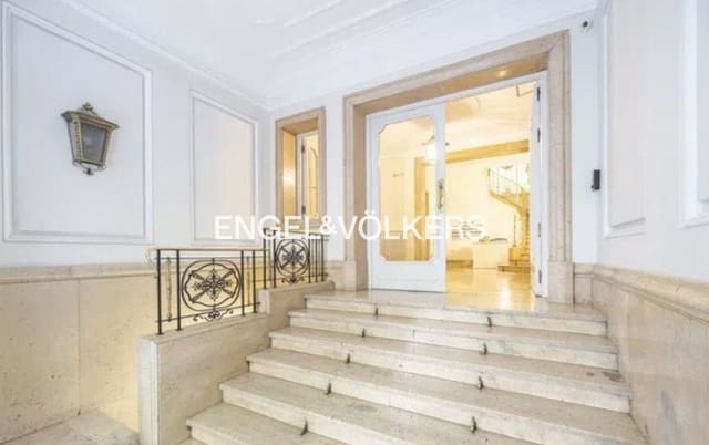 3 soveværelse Lejlighed til salg i Recoletos, Madrid by - € 5.395.000 (Ref: 9093669)