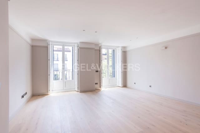 3 bedroom Apartment for rent in Trafalgar, Madrid city with pool garage - € 7,200 (Ref: 9093683)