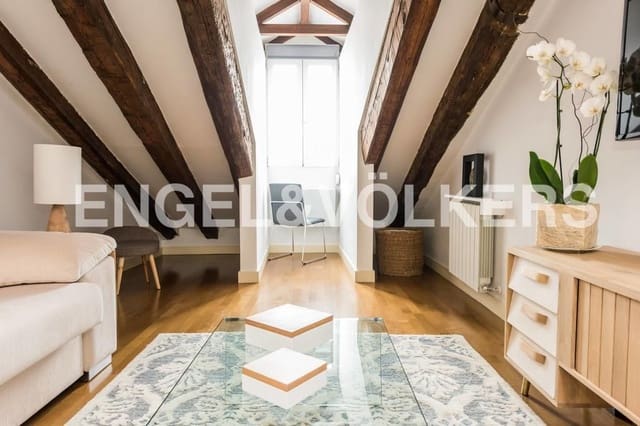1 soveværelse Lejlighed til leje i Cortes, Madrid by - € 1.750 (Ref: 9093707)