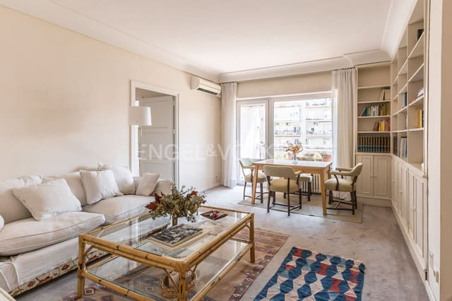 3 makuuhuone Huoneisto vuokrattavana paikassa Lista, Madrid kaupunki mukana 
autotalli - 3 200 € (Ref: 9093747)