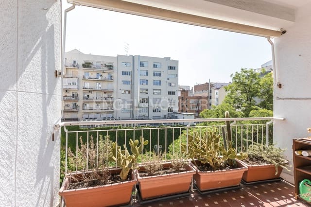 3 soveværelse Lejlighed til leje i Lista, Madrid by med garage - € 3.200 (Ref: 9093747)