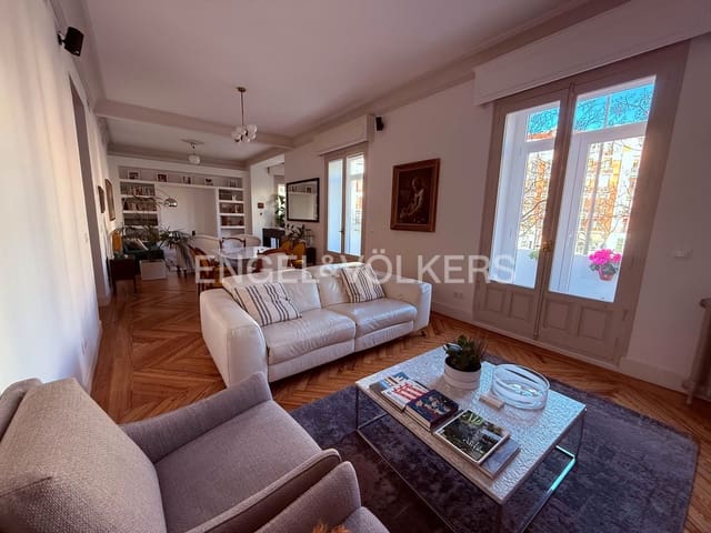 Apartamento de 3 habitaciones en Goya, Madrid ciudad en alquiler - 5.400 € (Ref: 9093845)