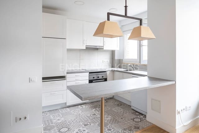 2 sovrum Lägenhet att hyra i Almenara, Madrid stad med pool - 1 500 € (Ref: 9093896)