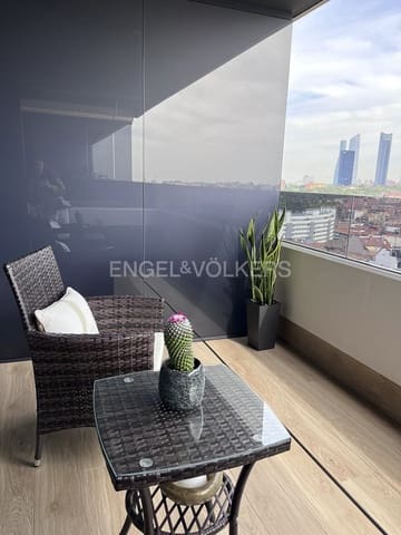 1 sovrum Lägenhet att hyra i Valdeacederas, Madrid stad med pool - 2 200 € (Ref: 9093922)