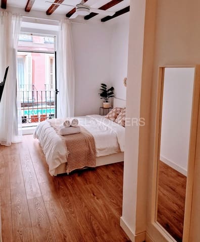 1 soveværelse Studio til leje i Universidad, Madrid by - € 1.700 (Ref: 9094001)