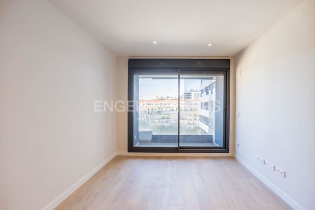 2 sovrum Lägenhet att hyra i Imperial, Madrid stad med pool garage - 1 870 € (Ref: 9094006)
