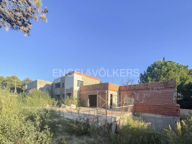 Chalet de 7 habitaciones en Villaviciosa de Odón en venta con garaje - 1.200.000 € (Ref: 9094010)
