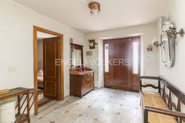 14 Zimmer Villa zu verkaufen in El Molar mit Pool Garage - 585.000 € (Ref: 9094033)